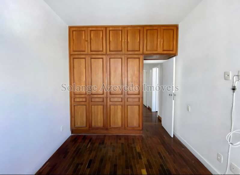 Ótima localização - Apartamento de 4 quartos na Tijuca junto ao metro Saens Pena . - TJAP40158