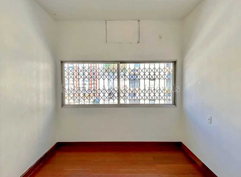 Ótima localização - Apartamento de 4 quartos na Tijuca junto ao metro Saens Pena . - TJAP40158