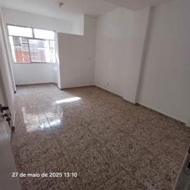 Kitnet/Conjugado 28m² à venda Centro, Rio de Janeiro - R$ 189.900 - TJKI00036
