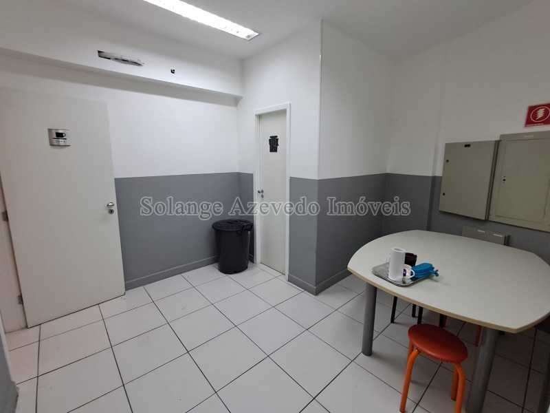 Conheça IMG-20250702-WA0081 do imóvel - LOJA COMERCIAL NA TIJUCA DE 180M². PRONTA PARA TRABALHAR. - TJLJ00106 - 23 IMG-20250702-WA0081 - 23