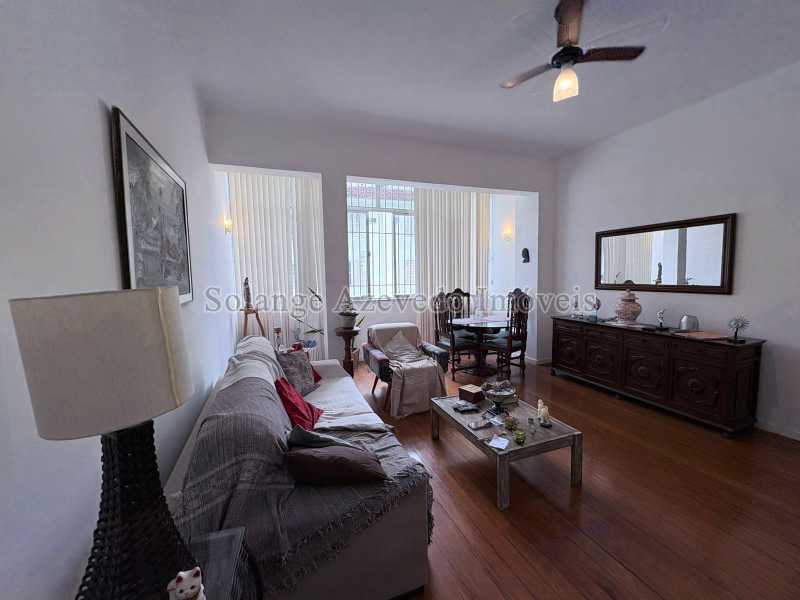 WhatsApp Image 2025-10-13 at 1 - 3