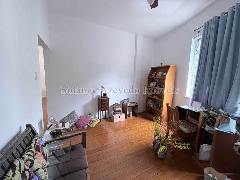 WhatsApp Image 2025-10-13 at 1 - 4