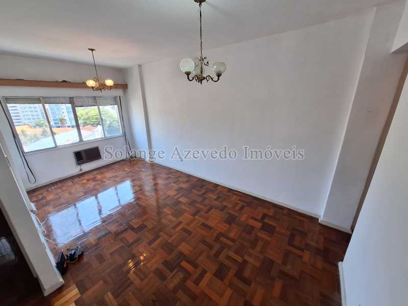 WhatsApp Image 2025-10-20 at 1 - 3