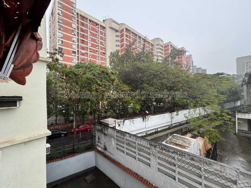 WhatsApp Image 2025-10-31 at 1 - 17