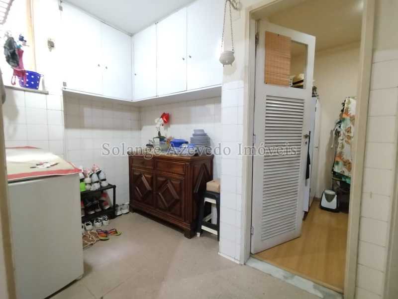 606f7c7e-9e4c-46ab-88be-70595b - 18