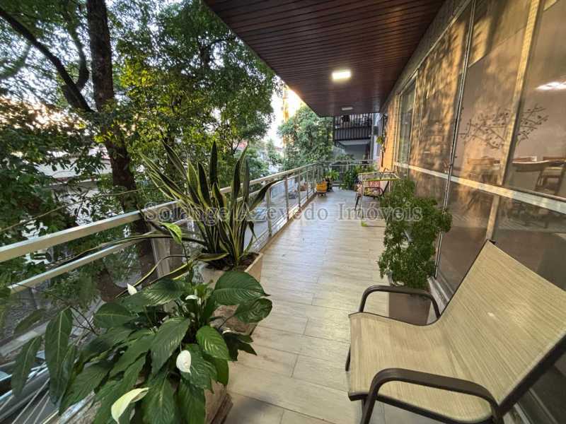 WhatsApp Image 2025-11-12 at 1 - 2