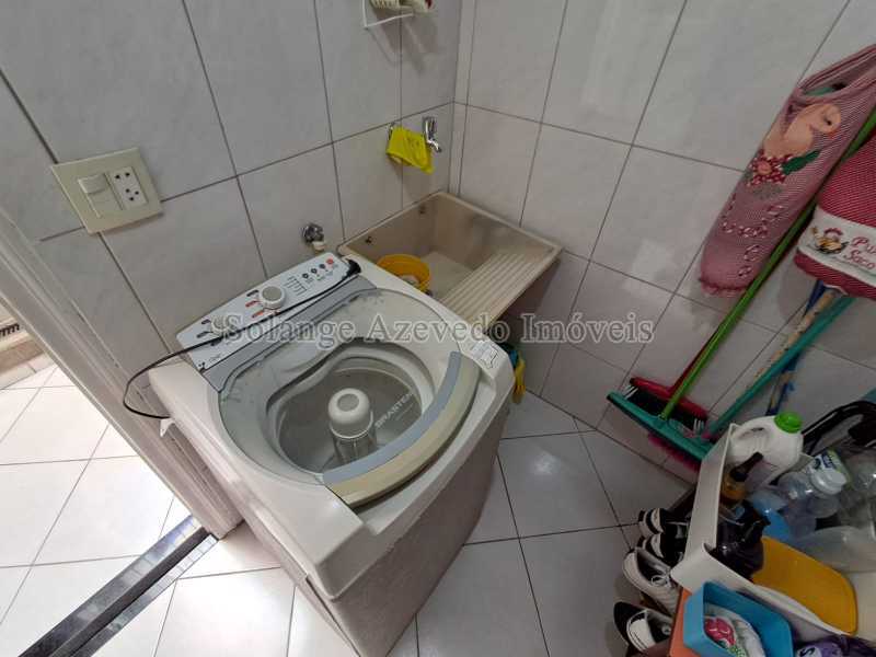 24043668-34b3-461b-818a-b312ee - 21