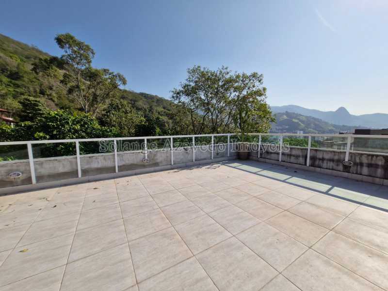 WhatsApp Image 2025-12-18 at 1 - 8