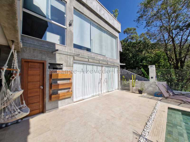 WhatsApp Image 2025-12-18 at 1 - 4