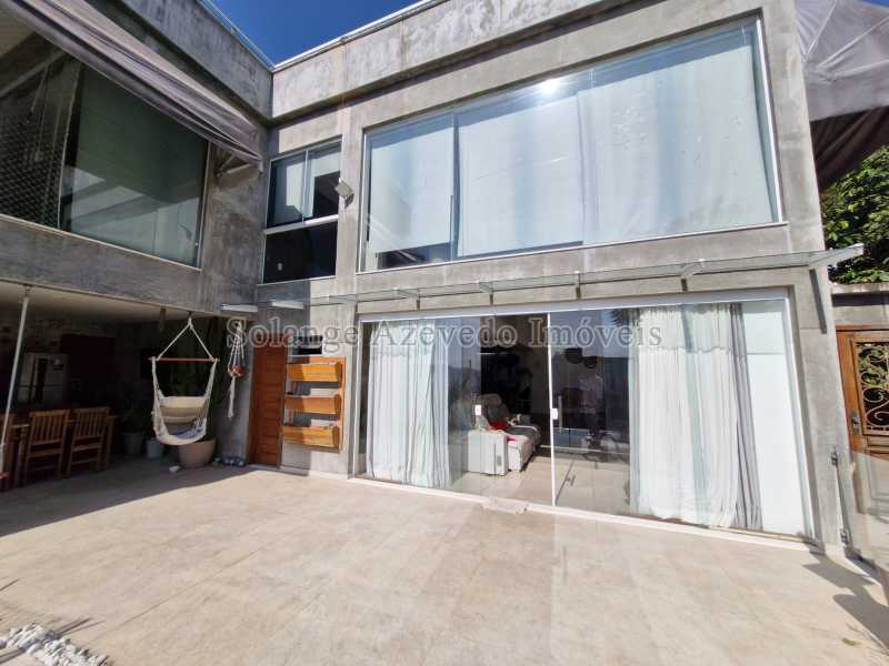 WhatsApp Image 2025-12-18 at 1 - 1