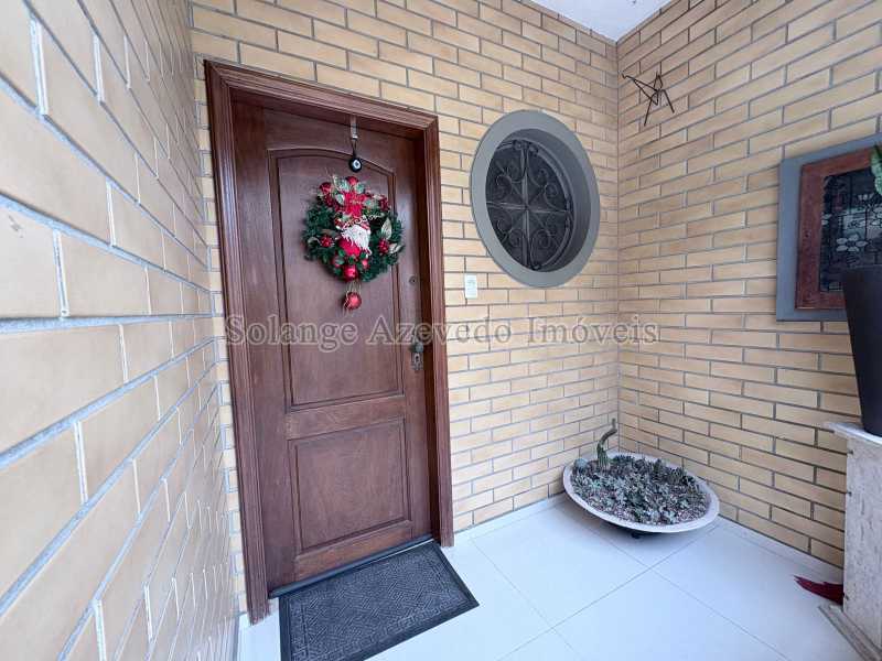 WhatsApp Image 2025-12-19 at 1 - 3