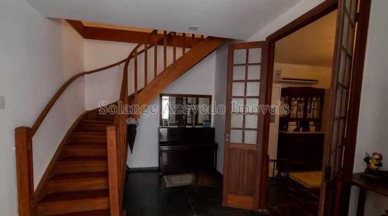 b67dcc30-0fc2-43ea-9272-0d8671 - 7