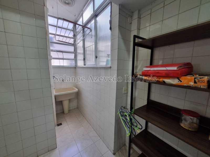 Área de Serviço.  - 21