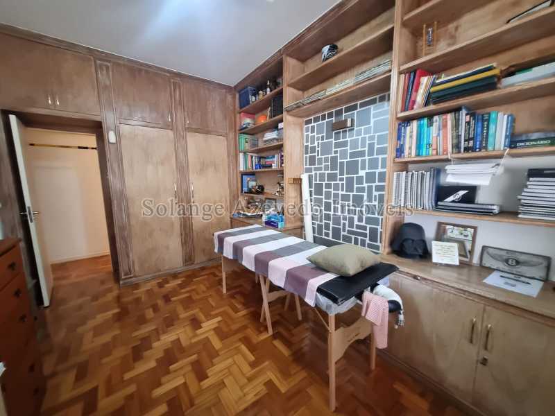 Quarto 2.  - 16