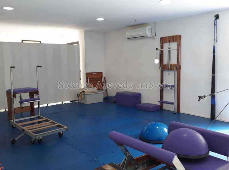 copy_DEA278EF-0DAA-4253-B108-B - 13