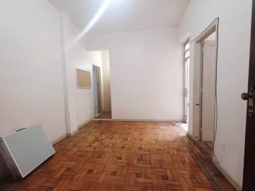 Ótima localização - Apartamento à venda Rua Visconde de Figueiredo, Tijuca, Rio de Janeiro - R$ 320.000 - TJAP10409