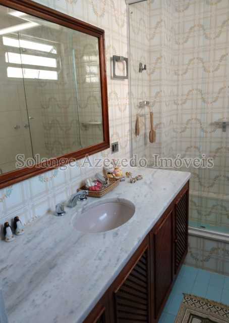 Banheiro Suíte.  - 16