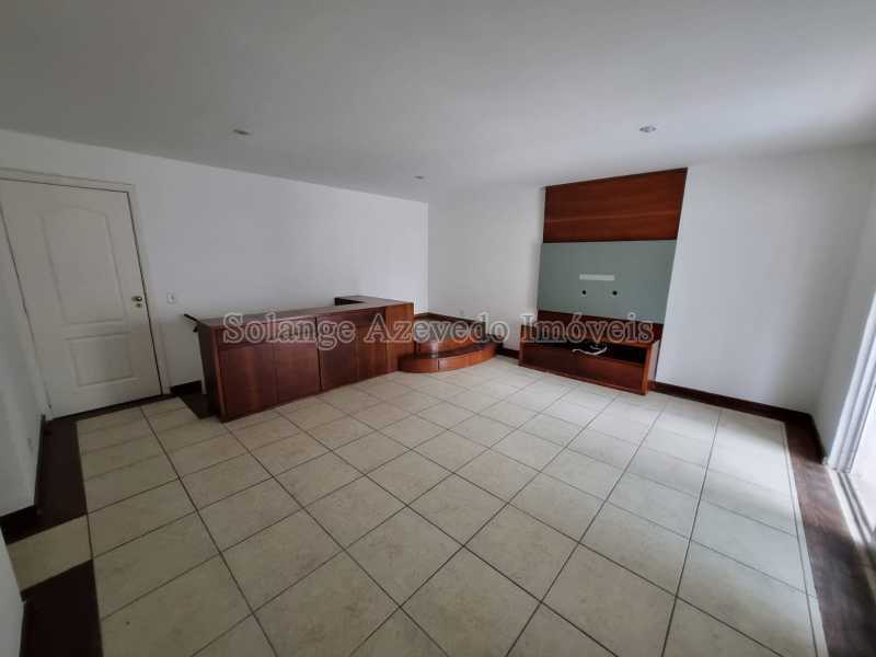 Sala Ampla. - 4