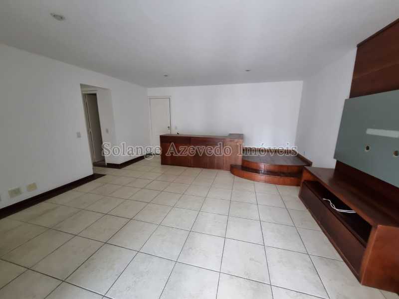 4.Sala Ampla. - 5
