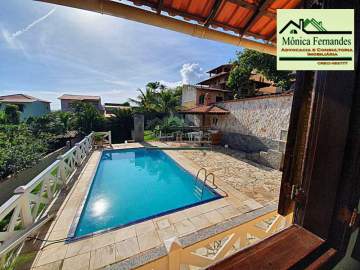 Ótima localização - Casa com Terreno de 480m², 2 Quartos (sendo 1 Suíte), Piscina, Perto da Praia. Porteira Fechada. - R415