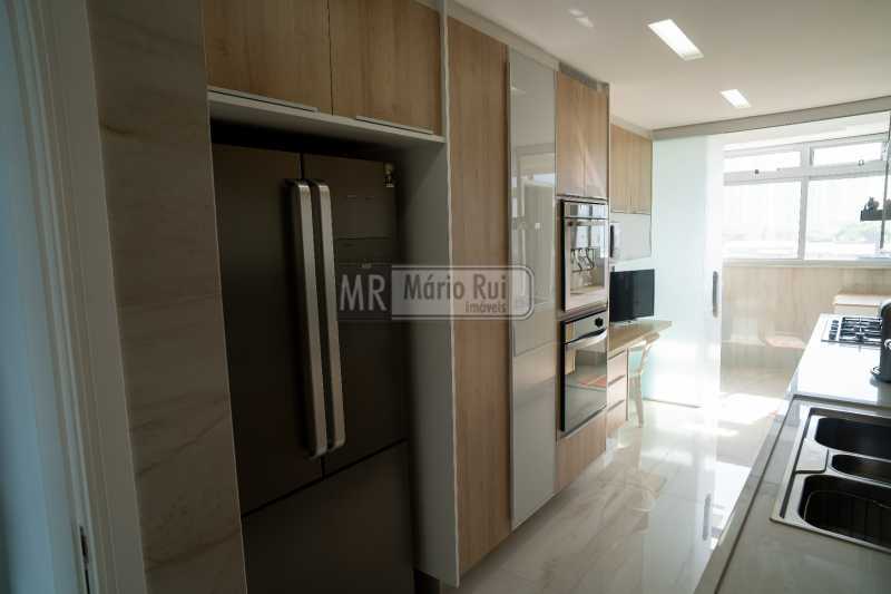 Conheça WhatsApp Image 2025-06-10 at 1 do imóvel - Apartamento à venda Avenida Lúcio Costa, Barra da Tijuca, Rio de Janeiro - R$ 3.900.000 - MRAP30101 - 13 WhatsApp Image 2025-06-10 at 1 - 13