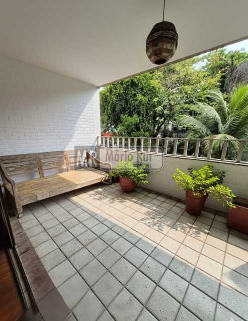 WhatsApp Image 2025-11-13 at 1 - 8