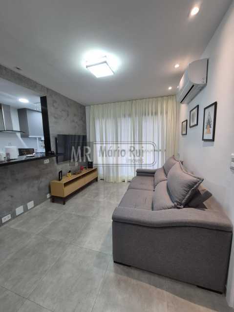 Conheça 20250610_150205 do imóvel - Apartamento para alugar Avenida Lúcio Costa, Barra da Tijuca, Rio de Janeiro - R$ 4.000 - MRAP10096 - 8 20250610_150205 - 8