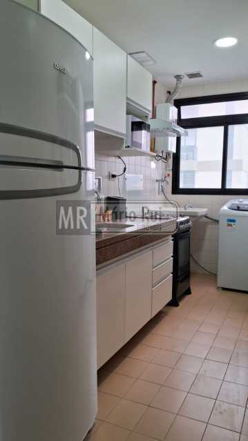 Conheça IMG-20241107-WA0207 do imóvel - Apartamento para alugar Avenida Lúcio Costa, Barra da Tijuca, Rio de Janeiro - MRAP10148 - 12 IMG-20241107-WA0207 - 12