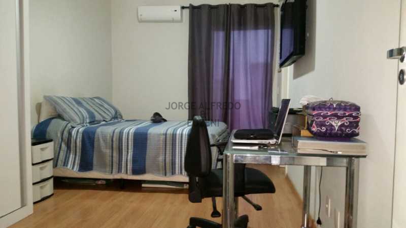 Conheça WhatsApp Image 2016-10-20 at 4 do imóvel - Jardim Oceânico,Rua Manuel Brasiliense, apartamento, suite, vaga de garagem, varanda, sol manha e tarde, posição frontal - JAAP30032 - 3 WhatsApp Image 2016-10-20 at 4 - 3