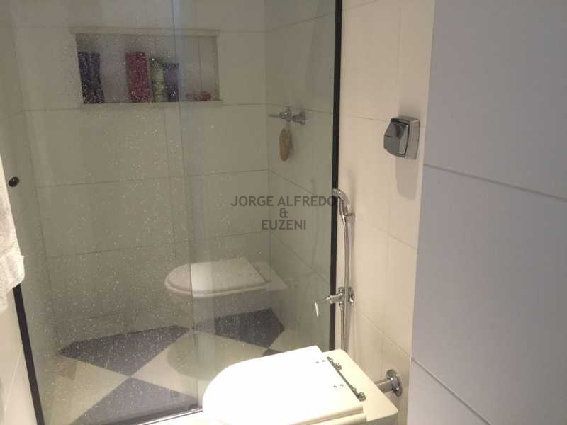 WhatsApp Image 2016-11-04 at 3 - 17