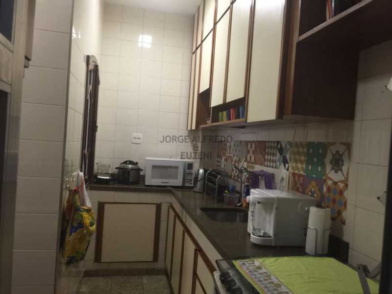 WhatsApp Image 2016-11-04 at 3 - 11