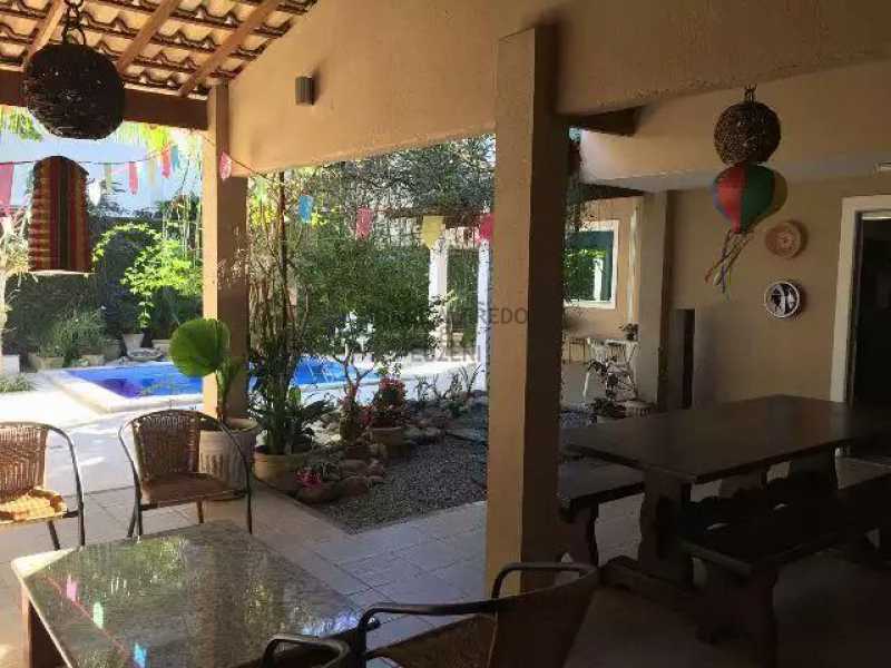 515dc8c0-189a-4682-b036-b26c9f - 12