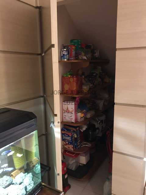 WhatsApp Image 2018-11-19 at 1 - 17