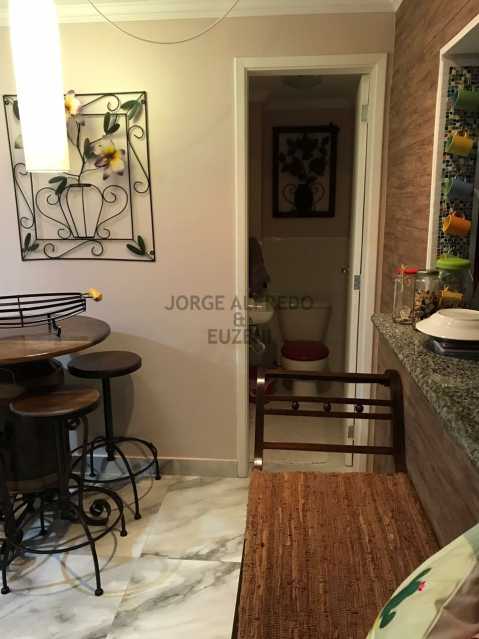 WhatsApp Image 2018-11-19 at 1 - 4