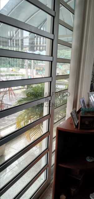 WhatsApp Image 2022-04-07 at 2 - 4