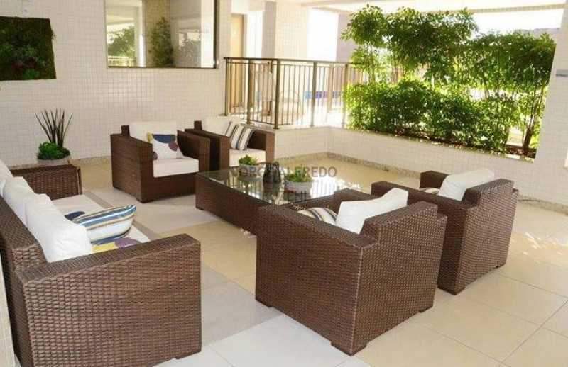 ef9343a7feac217d666bdeecf9208e - 22