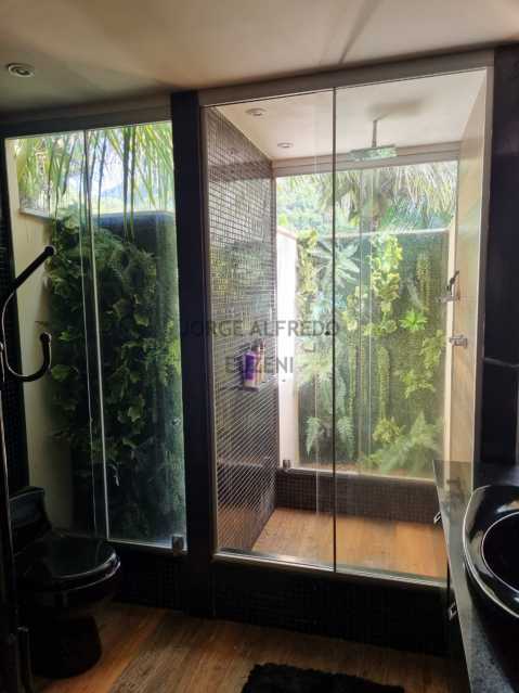 WhatsApp Image 2022-06-13 at 1 - 13