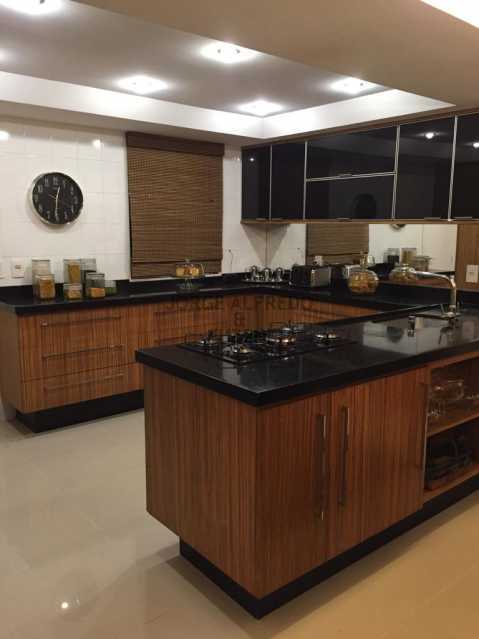 WhatsApp Image 2022-06-13 at 1 - 25