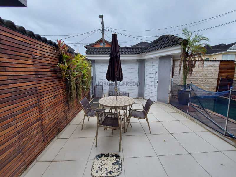 WhatsApp Image 2022-11-27 at 1 - 3