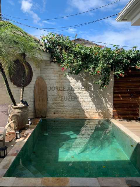 WhatsApp Image 2022-11-27 at 1 - 6