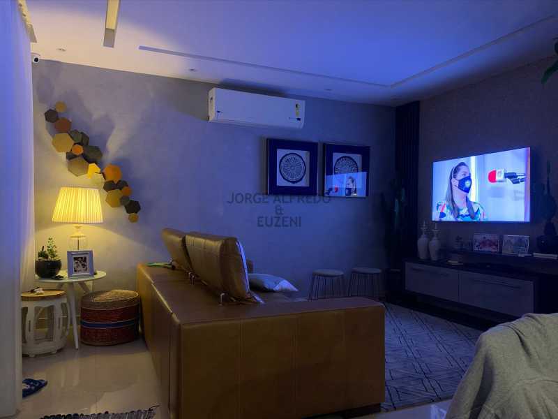 WhatsApp Image 2022-11-27 at 1 - 18