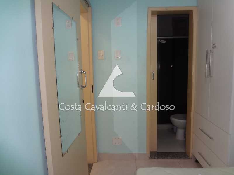 Conheça 20 - SUÍTE, ARMÁRIOS do imóvel - Kitnet/Conjugado 34m² à venda Copacabana, Rio de Janeiro - R$ 600.000 - TJKI10009 - 13 20 - SUÍTE, ARMÁRIOS - 13