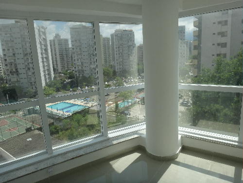 Conheça FOTO9 do imóvel - Sala Comercial 34m² à venda Avenida Embaixador Abelardo Bueno,Barra da Tijuca, Rio de Janeiro - R$ 350.000 - CM10003 - 10 FOTO9 - 10