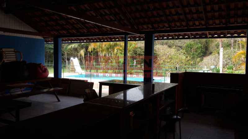 JANELA DAS ANDORINHAS 18. - 18