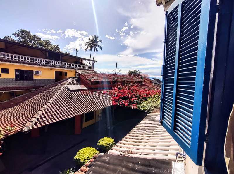Ilha 15. - 2