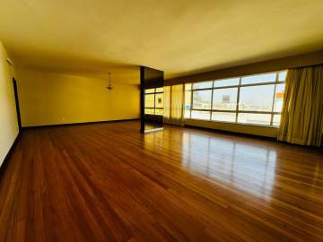 Ótima localização - Excelente Apartamento, próximo ao Arpoador, em andar alto, sol da manhã - GAAP30897