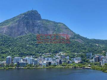 Ótima localização - Apartamento com VISTA PARA LAGOA 4 quartos sendo 1 suíte e 1 vaga de garagem! - GAAP40271