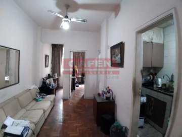 Ótima localização - Oportunidade Imperdível: Apartamento de Sala e Quarto no Posto 6 - GAAP10435