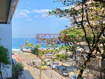 Ótima localização - Oportunidade Apartamento com varanda em Ipanema na quadra da praia vista mar ! - GAAP40293