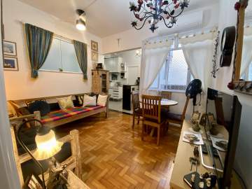 Ótima localização - Deslumbrante Apartamento na Rua Aires Saldanha, Copacabana - GAAP10454